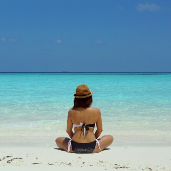Meet your Posher, Beach Bum - Picture 1 of 1